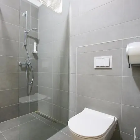 Luce Apartment *